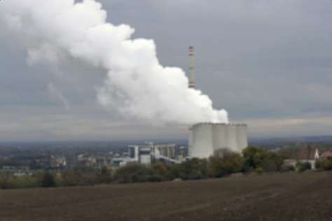 Síkela: Při nedostatku plynu necháme v provozu uhelné elektrárny